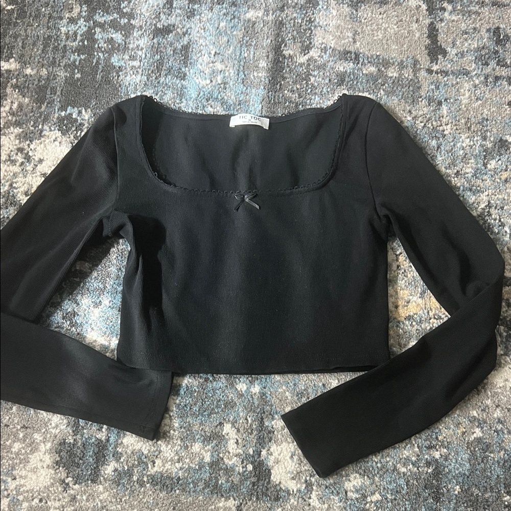 Chic Black Long Sleeve Bodysuit